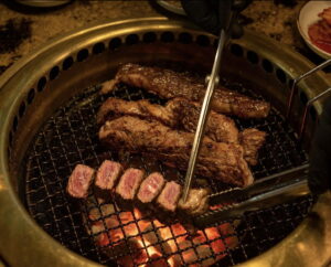  Jeong Yuk Jeom Korean BBQ near The Pearl apartments in Koreatown, Los Angeles 